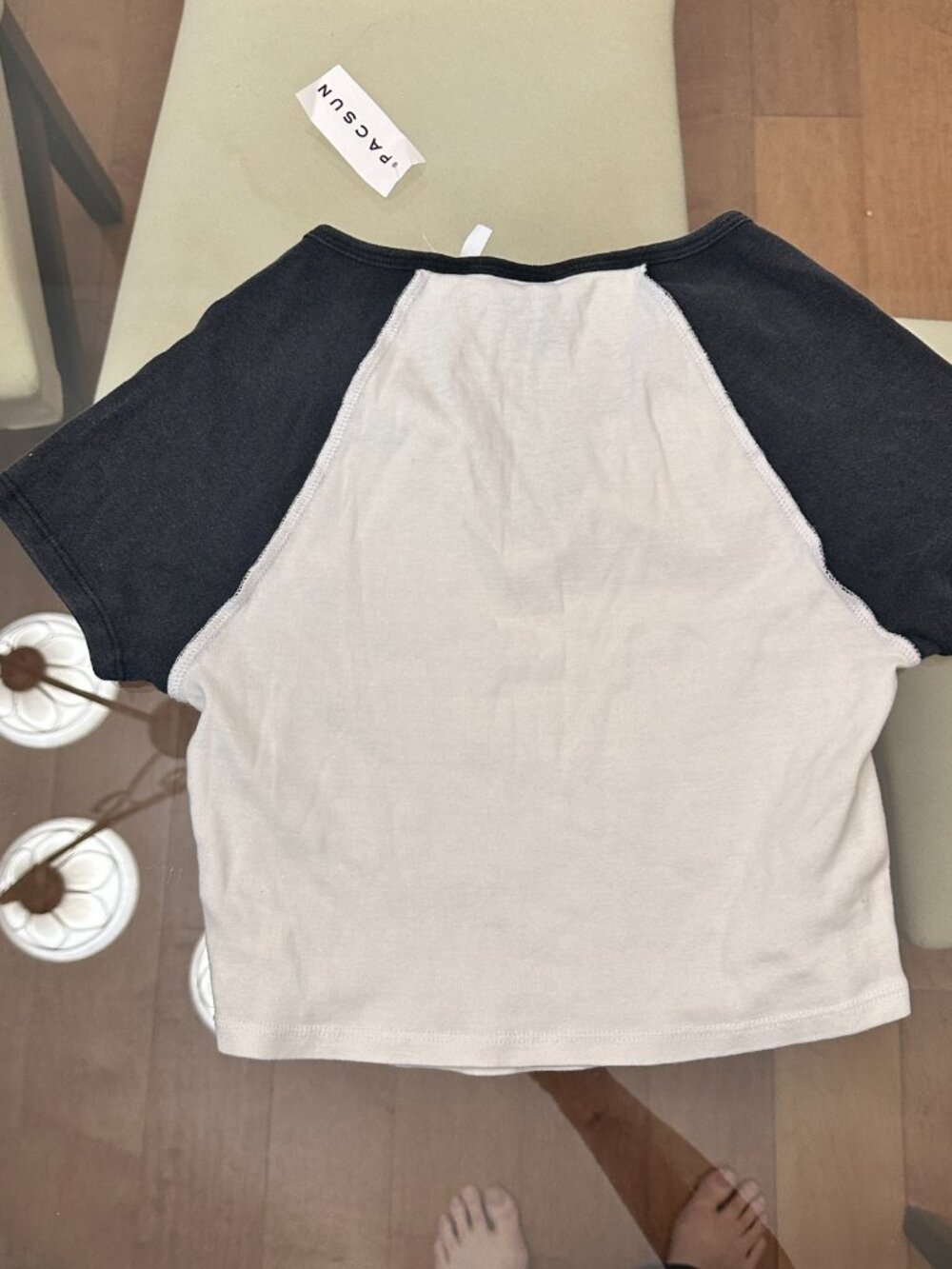 PacSun‎ Pacific Sunwear Athletics Crop Top Black White Athletic Tee Size Small - Picture 3 of 3